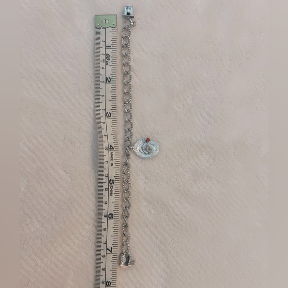 Very Rare Vintage Sterling Charm Bracelet - Picture 6 of 6